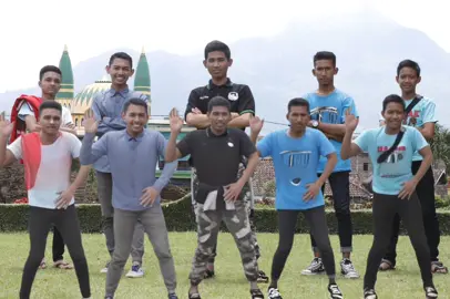 versi 5 orang #fypシ゚viral #dangdut #kekasih #lucu_ngakak #trendingvideo 