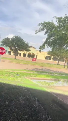 #hurricaneberyl #houstontx 🤦🏾‍♀️🤣