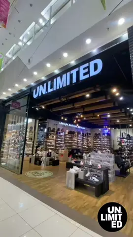🎁 Unbox the hype! Discover the perfect shoes that fit your lifestyle seamlessly. Shop now! 📍 Find us at UN.LIMITED, AEON Mall Kuching #LeaGroupofCompanies #Unlimited #AEONMallKuching #puma #nike #adidas #Lifestyle #style #shoes #footwear 