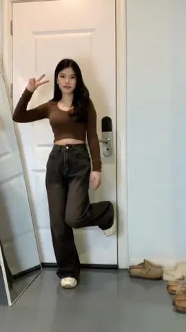 #inspirasioutfit #ootdfashion #outfitideas #celanakulothighwaist #jeansoutfit 