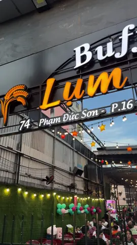 Buffet lụm lúa ở quận 8 , ngon nè mọi người #buffetlumlua #ancungtiktok😍 #LearnOnTikTok #reviewanngon #anngonsaigon #ReviewAnNgon 