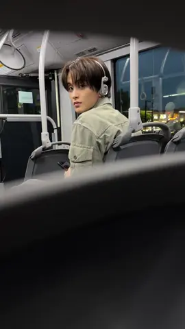 #WalkDailyMagazine You see Mark on the bus 🚌 #MARK #NCT127 #WALK #NCT127_WALK #사랑한다는말의뜻을알아가자 #삐그덕 #NCT127_삐그덕 #NCT127_삐그덕_Walk