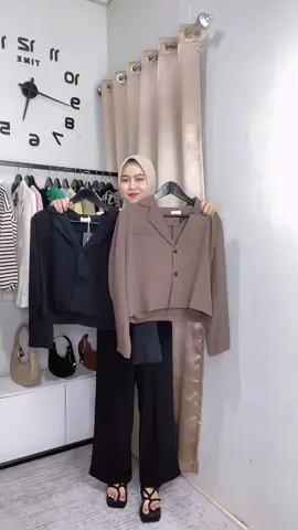 Rekomendasi outfit croptop versi halal✨🫶🏻 #fyppppppppppppppppppppppp #OOTD #outfitinspo 