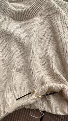 From yarn to finished piece: the creation of a Bruno Sweater!  @morecaknit ❤️ #knitsweater #knittingprocess #knitknit 