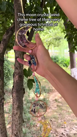 So gorgeous #crystals #crys #crystaltok #gorgeous #windbell #goodthings #drawingroom #bedroom #dealsforyoudays #tiktokshopdealsforyoudays 