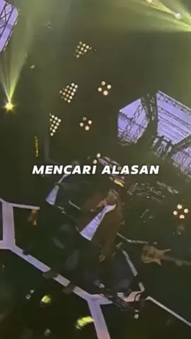 Katakan apa yan ingin? • 🎶Mencari Alasan || Exists Cover || @padiband ft @babang_andikamahesa • • 𝙎𝙪𝙥𝙥𝙤𝙧𝙩 & 𝙁𝙤𝙡𝙡𝙤𝙬 _ @zona_musik42 ______________________________ • #mencarialasan #exists #cover #padireborn #andikamahesa #babangtamvan #lagumalaysia #liriklagu #lirikmusik #livemusik #nostalgia #laguhits #musikhits #musik #musikhits #jadoel #musiklawas #bandhits #indonesia #musicvideo #trending #viralmusic #musiclyrics #90s  #lagukenangan #storyhits #MusikIndonesia #lagunostalgia #lirikvideo #instamusic #rockindonesia