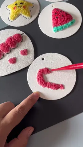 Vẽ tranh nổi từ miếng bọt biển cũng khá vui đó #HANDMADE #giftideas #gift #DIY #art #bọtbiển 