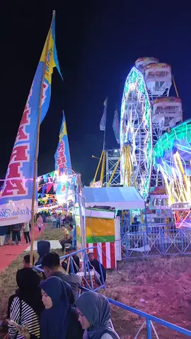 Kenapa kalau korsel di Leuwimunding malam jumat gak muter🤔 #fyp #fypシ #fypシ゚viral #fyppppppppppppppppppppppp #tiktok #like #coment #follow #tag #pasarmalam #majalengka #majalengkapride🏴‍☠️ #anekaria #moment #moments #hiburan #viral #viralvideo 