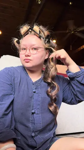 theres something so satisfying about the bounce of the curl, perfection 🩶🩶🩶 #hair #hairtok #longhair #longhairstyles #dysonairwrap #curls #grwm #routine 