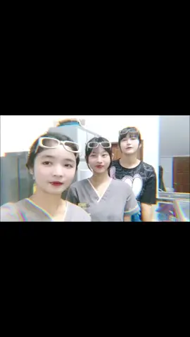 #flypシ #phyu🐻 #hee🙊 #နားရက်လည်းသွားရှုပ် 🤪