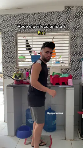 Quem se identifica ? 😂 #humorbr #eunavida #memesbr 