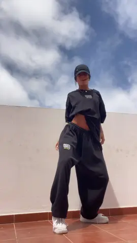 esta cancion es un bucle 😵‍💫dc??? #rodeo #rodeoremix #rodeoremixchallenge #water #waterxrodeo #dance #challenge #dancechallenge #🇮🇨 #parati #canarias #urban 