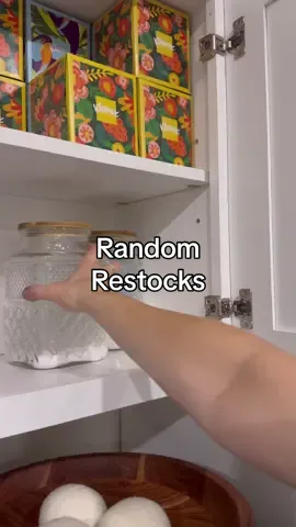 A few random household restocks 🏡 #restock #restockasmr #restocking #refill #homeorganization #organization #asmr #asmrsounds #satisfying #momlife #lesserevilpartner @LesserEvil Snacks 