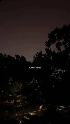 ⛈️#gigiperez #sailorsong #summerstorms #thunderstorm #summerthunderstorm  (Song is an unreleased preview by Gigi Perez!)
