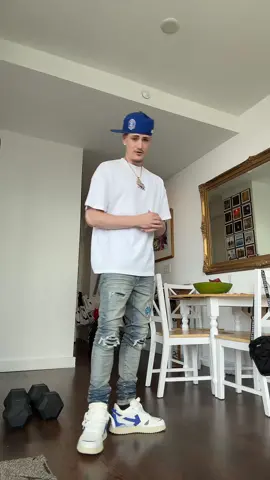 Oversized T 🔥 #fitoftheday #OOTD #dripcheck #calmfit #gooddrip  