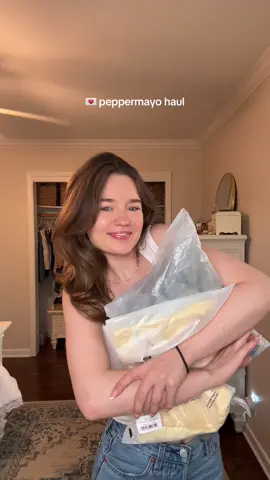 That sweater is my new obsession genuinely @PEPPERMAYO 💌 #peppermayo #peppermayohaul #clothinghaul #haultok 