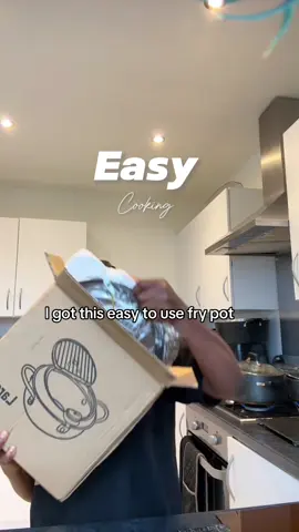 Life is Easy !☺️go get Yours !🙌 #fry #frying #chicken #TikTokShop #tiktokmademebuyit #review 