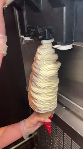Let us COOK with the giant cone!😎 We aren’t messing around with this one. Do you think you could finish this cone in one sitting?!🧐#lethimcook #desserttiktok #dessertchallenge #icecream 