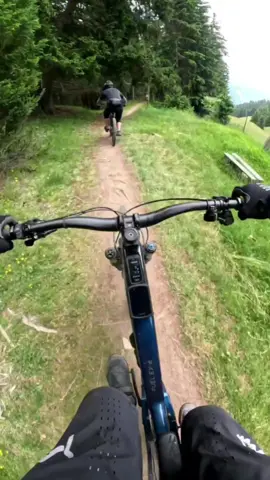 🙏 🙏 🙏  #mtb #mtblife #luck #lucky #blessed #mtbforyou #fypシ゚viral  #mtbtiktok #downhill #mountainbiking #mountainbike  📷 volkfri