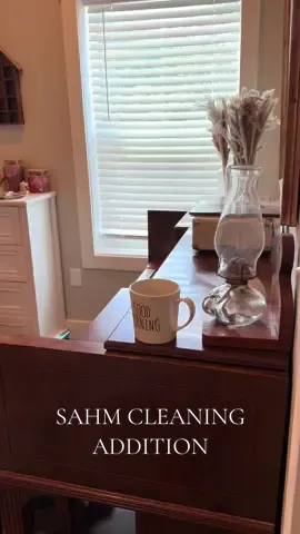 Def no where near finished, but hey, its a start! Her room will make sense and will be totally redecorated soon. 🤸‍♀️🤸‍♀️🤸‍♀️☕️☕️☕️I just keep telling myself BABY STEPS GIRL.  #beforeandafter #fam #barndominium #family #fy #fypage #fypシ゚viral #clean #cleaning #remodel #addingon 