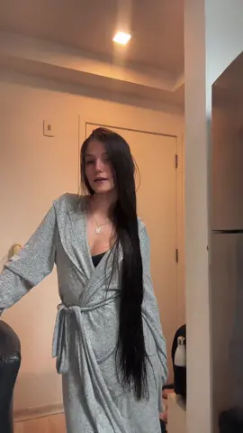 😮