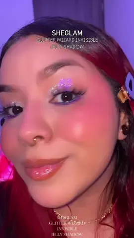 Les juro que en persona se ve muchísimo mejor 🌌😍 @SHEGLAM  #SHEGLAM #SHEGLAMMustHaves  #SHEGLAMeyeshadow #beauty #beautycontent #beautybloggers #beautyinfluencer 