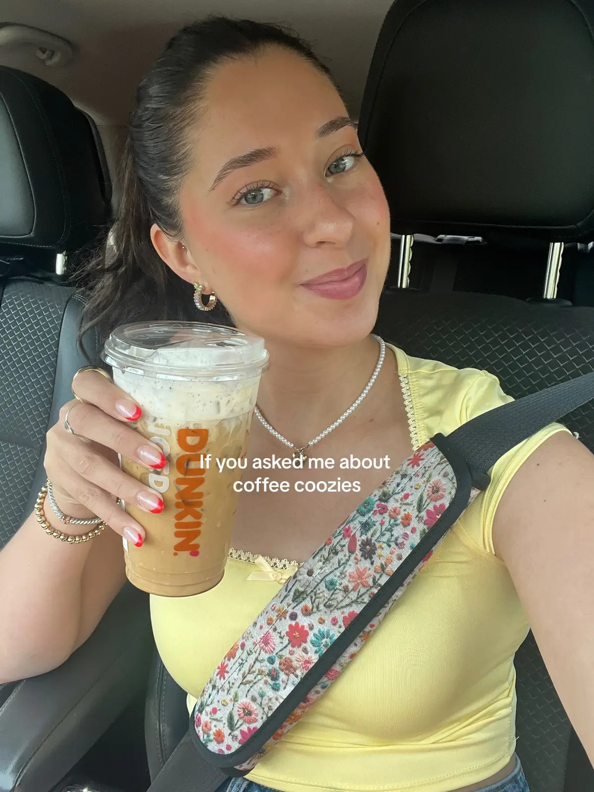 #dunkin #dunkindonuts #icedcoffee #coffeetiktok #dunkinicedcoffee #coffeeoftheday #coozie #coffeecoozies 