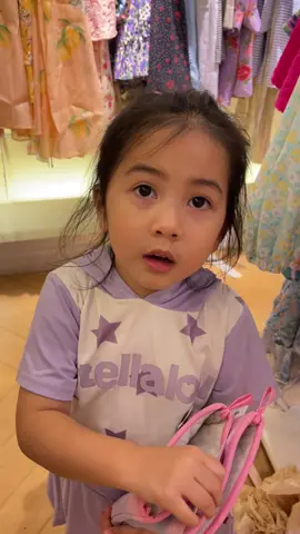 เดี๋ยวโตแล้วบ่นเก่ง 😆 #เอวา #เด็กเหนือ #ละอ่อนเหนือ #ละอ่อนเจียงใหม่ #เด็กเหนือพูดใต้ 