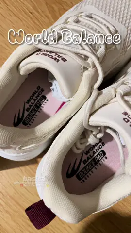 Deserve mong magka new shoes, pero choose quality! 🫶🏻  #worldbalanceph #worldbalanceshoes #whiteshoes #shoesforwomen 