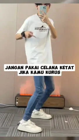 Kamu jangan sampai salah pilih celana~ #ootdfashion #outfitideas #ootdinspo #outfitinspo ##ootdinspiration #menfashion #outfitideas #inspirationoutfit #ootdcowok #koreanstyle #fashionpria #fypage #fypシ 