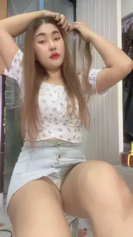 #มัดผมอยู่555 #ทักทายกันหน่อย 😊