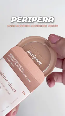 Màu má hồng dành cho warm tone. Nghe đồn em Peripera Pure Blushed Sunshine Cheek này được mấy bạn ở Hàn thích lắm í   #review #reviewmypham #peripera #periperapureblushedsunshinecheek #mahongperipera #mahongphan #mahong #fyp #xuhuong #lamdep #reviewmahong #xh #bemauxanh