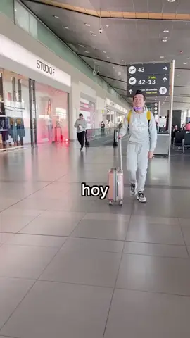 Volé en la Peor Aerolínea #tiktokindia #comedia #humor