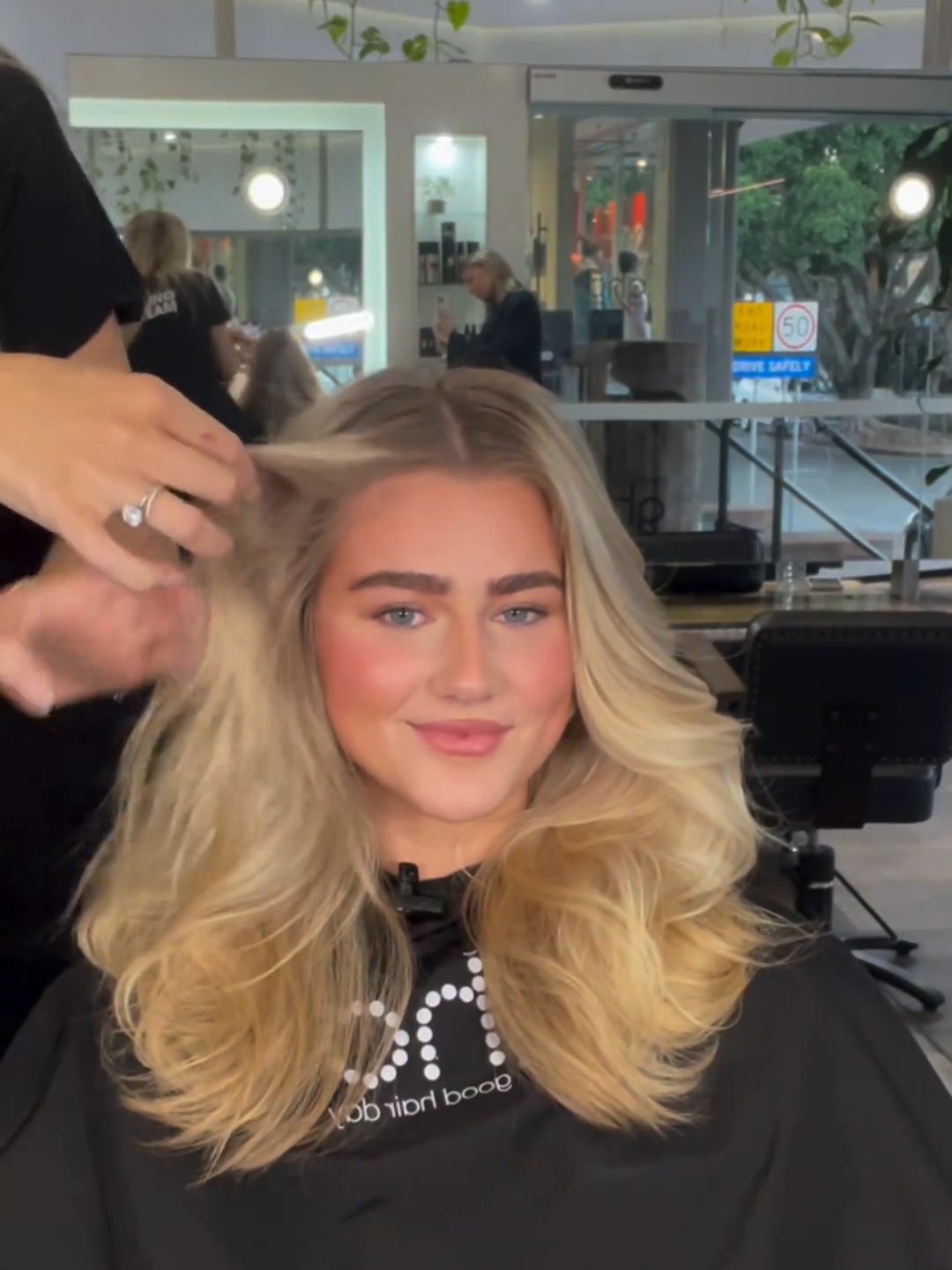 Want out-of-this-world volume? The new ghd duet blowdry will transform your hair from wet to blow dried with no heat damage* and 3x more volume** 🖤🚀 @nikitaylorhair #ghdduetblowdry