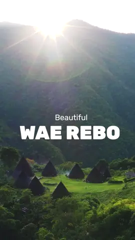 Wae Rebo adalah salah satu destinasi wisata unggulan di Indonesia yang terletak di Pulau Flores, Nusa Tenggara Timur. Desa ini terkenal dengan keindahan alamnya dan rumah adat Mbaru Niang yang unik. Rumah-rumah ini berbentuk kerucut dan terbuat dari bahan-bahan alami. Wae Rebo berada di ketinggian sekitar 1.200 meter di atas permukaan laut, yang membuat udaranya sejuk dan pemandangannya sangat indah. Desa ini menarik banyak wisatawan karena keunikannya dan budaya lokal yang masih sangat kental. Pengunjung yang datang ke Wae Rebo bisa menikmati keindahan alam, belajar tentang budaya dan tradisi masyarakat setempat, serta merasakan kehidupan pedesaan yang tenang dan jauh dari keramaian kota #wonderfulindonesia #indonesia #nature #fypviral #waerebo #waerebovillage #waerebotrip 
