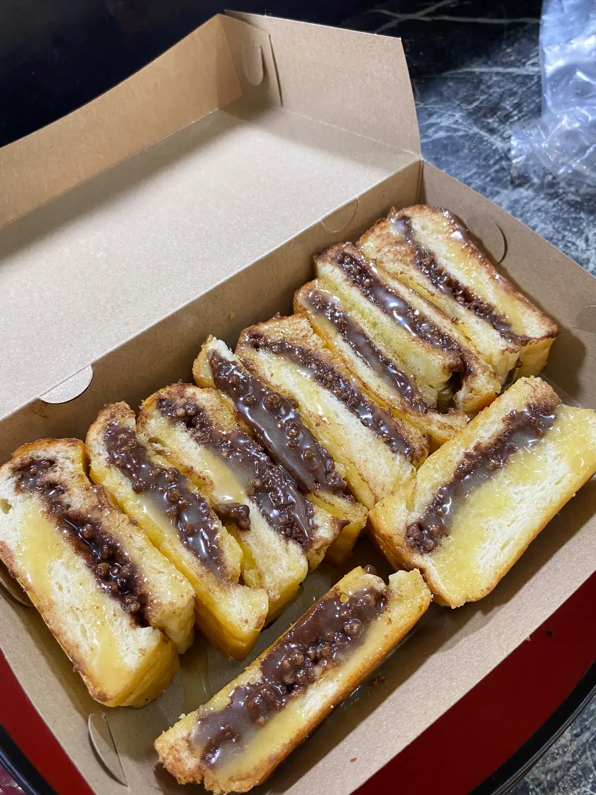 Only 13rb udah dapat roti bakar seenak ini donggg😳😍😍🔥🔥🔥🔥  yukk mampirr gaes  📍jalan jamur (samping alfamidi)  Open 09.00 - 23.30  #kuliner #fypppppppppppppp #fyp #palu #makananpalu #kulinerpalu #rotibakar 