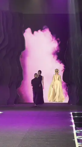 Hoàng Thuỳ bất ngờ xuất hiện tại sơ khảo MU #tiktokgiaitri #hanazzu #hoangthuy 