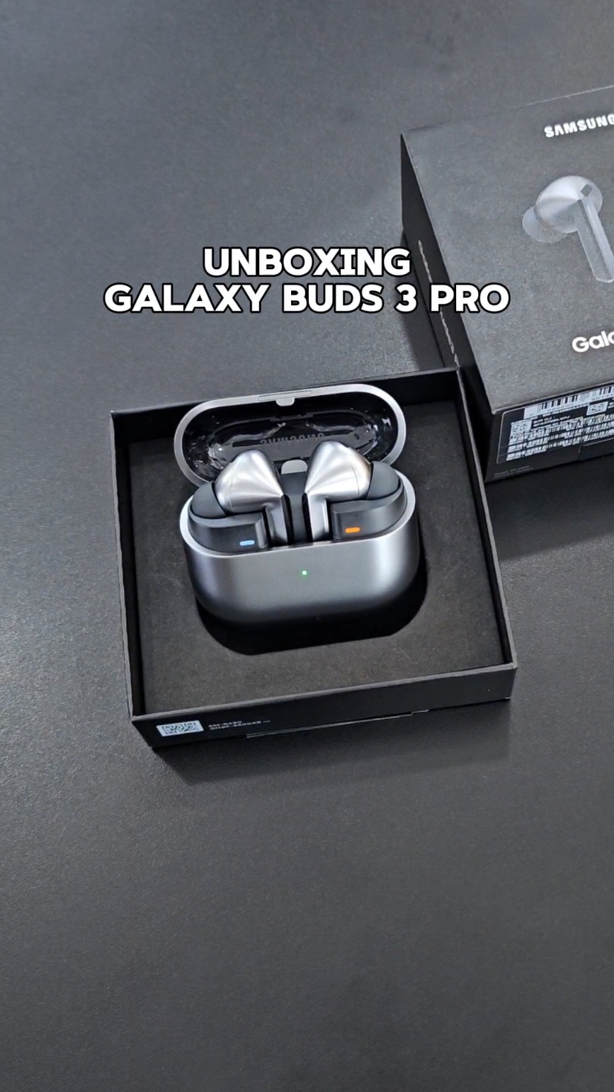 Unboxing Galaxy BUDS 3 Pro!! #samsung #samsunggalaxy #samsungindonesia #samsungjuaraindonesia #tokopdacom #buds3pro #galaxybuds #buds #rekomendasi #unboxing 