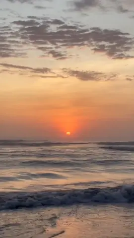 apakah kamu tahu?  Wasit asal Prancis, 🇫🇷 Francois Letexier telah ditunjuk sebagai wasit yang akan memimpin pertandingan final Piala Eropa 2024 antara 🇪🇸 Spanyol vs 🏴󠁧󠁢󠁥󠁮󠁧󠁿 Inggris  Francois Letexier adalah wasit yang sama saat 🇮🇩 Indonesia menjalani laga Play-off Olimpiade menghadapi 🇬🇳 Guinea, 9 Mei lalu.  🥇 (15/7) 02:00 WIB | 🇪🇸 vs 🏴󠁧󠁢󠁥󠁮󠁧󠁿 #timnasindonesia🇮🇩 #kutagaruda🦅🦅🦅🇲🇨🇲🇨🇲🇨 #fyp #timnasindonesia 