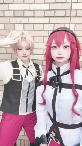 ⚠︎反転 うしろに変な奴いるよ！！ エリス(@もん ) #無職転生コスプレ #mushokutenseicosplay #ルーデウスコスプレ #エリスコスプレ #cosplay 
