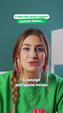 1 consiglio bonus 👉 la nostra vulva è unica e ha le sue esigenze: non utilizzate di default il detergente di qualcun'altra o del vostro partner, scegliete quello con un pH e dei benefici adatti al momento della vita in cui siete 💚 #Chilly #FrescaDiChilly