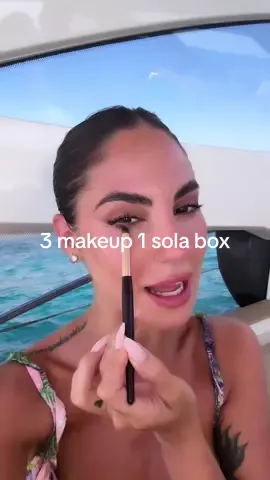 3 look differenti - solo una mistery box by @Charlotte Tilbury 🪄✨ #SummerSale /adv 