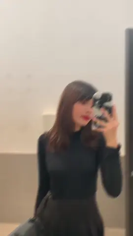 🖤#CapCut #fyp #မြင်ပါများပီးချစ်ကျွမ်းဝင်အောင်လို့🤒🖤 