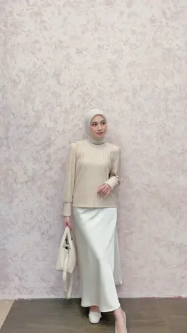Rok satinnya restock!🫶🏻✨ #outfithijab #roksatin #ootdhijab 