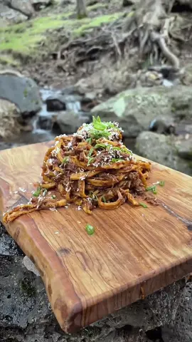 Perfectly cooked rib ragu by the water 🥩🌴🌲🌳🏔 #cookingasmr #outdoorcooking #leon #nature #asrm 