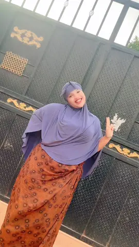 #somalitiktok12 #somaligirl #fypシ #foryoupage #dancer #najuubbe 