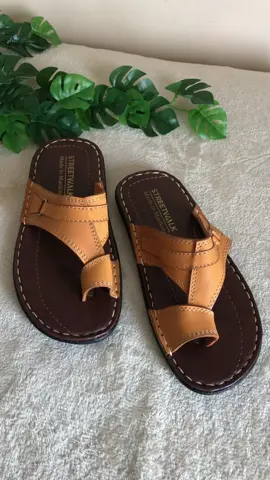 StreetWalk Footwear Marikina Made sandals One finger Leather Sandals for Men. Good quality❤️#sandals #sandal #marikinasandals #leathersandals #mensandals #onefingerslippers 