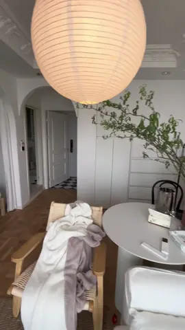 Starting to think they were jelous #RoomTour #roomdecor #roommakeover #housetour #roomdesign 