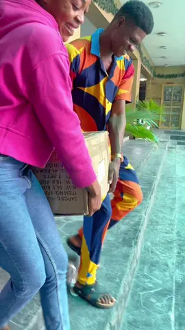 At Deeutensils, we take great care in packing our customers' orders to ensure they arrive in perfect condition. Rest assured, Deeutensils is a no-scam zone! Thank you for your trust and support. Keep those orders coming! #Deeutensils  #abujakitchen  #NoScamZone  #reels #abuja