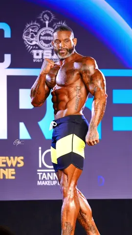 If youre gonna do it…GO ALL IN! #bodybuilding #mensphysique 